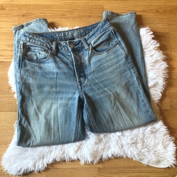 Button Fly American Eagle Vintage Hi-Rise Jeans - Picture 2 of 5